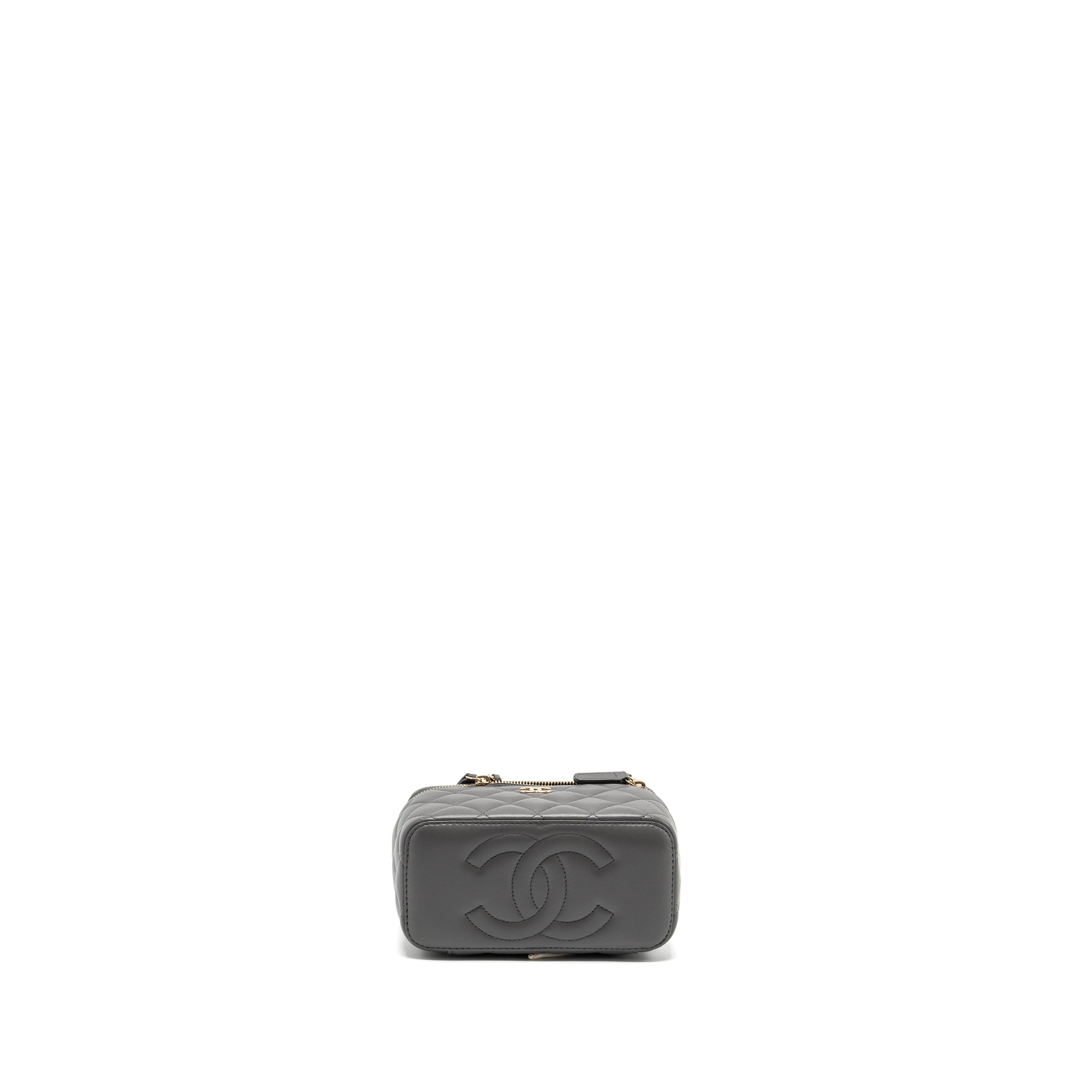 CHANEL LONG VANITY CASE LAMBSKIN GREY LGHW (MICROCHIP)