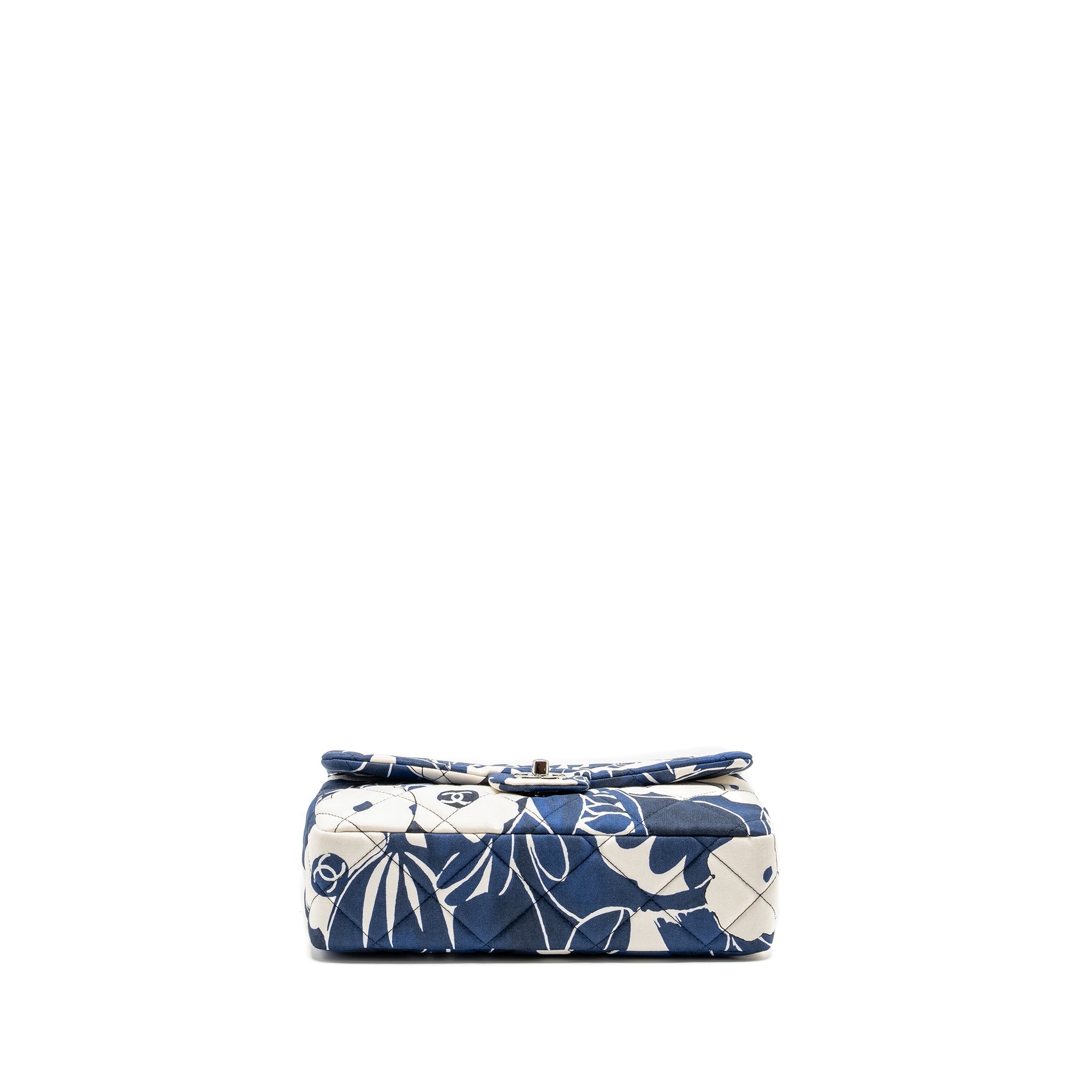 CHANEL MEDIUM LIMITED EDITION FLORA PRINTED CLASSIC FLAP BAG SILK BLUE/WHITE SHW (MICROCHIP)