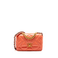 CHANEL SMALL 19 BAG SHINY GOATSKIN CORAL MULTICOLOUR HARDWARE