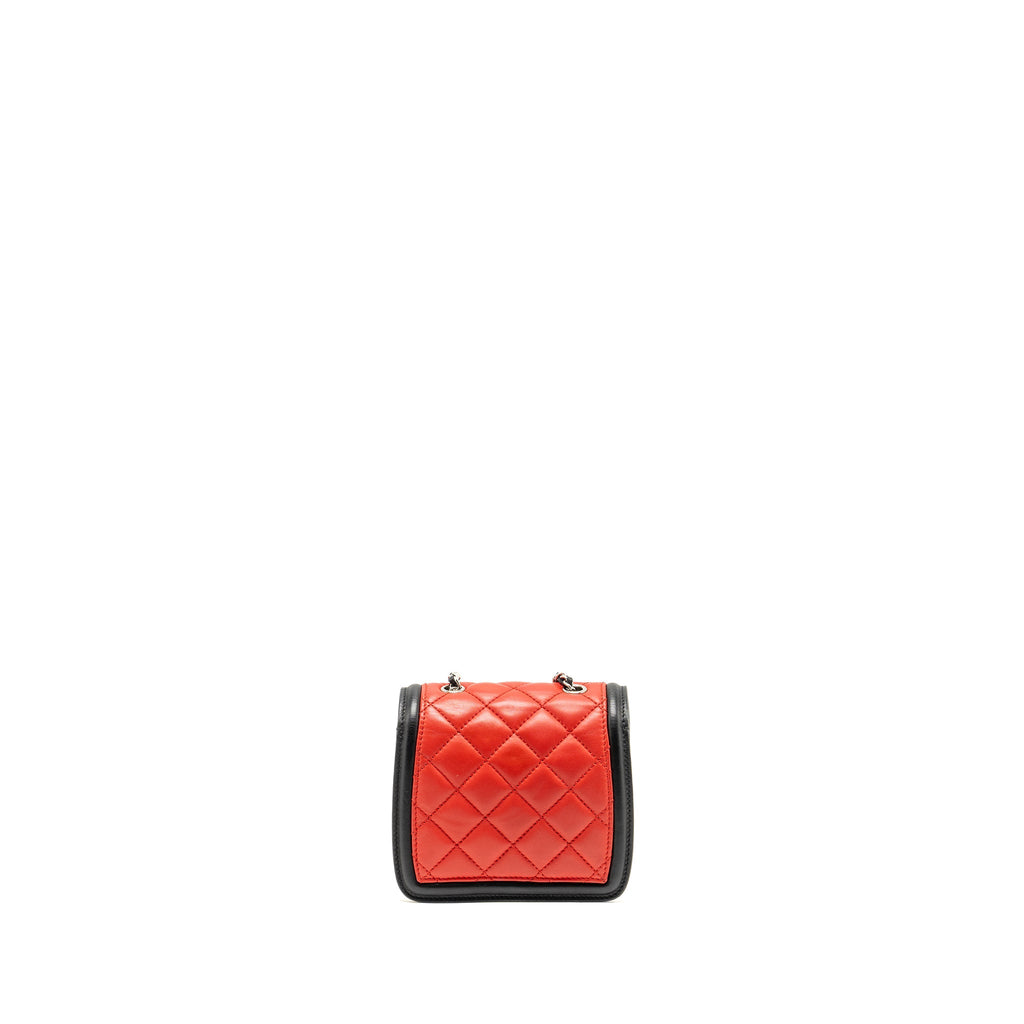 CHANEL TRICOLOR MINI GRAPHIC FLAP BAG LAMBSKIN RED/BLACK/WHITE SHW
