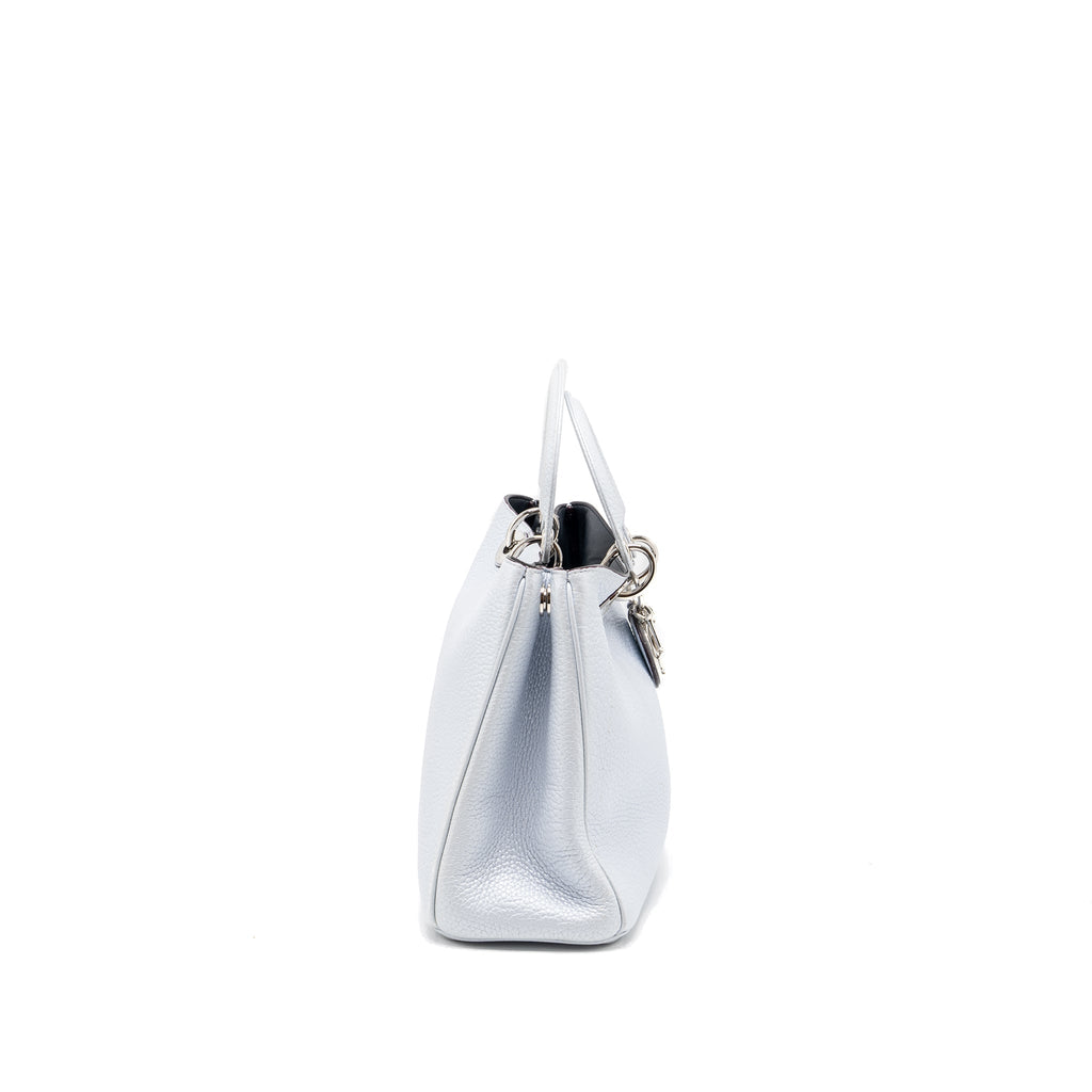 DIOR DIORISSIMO TOTE BAG GRAINED CALFSKIN LIGHT GREY SHW