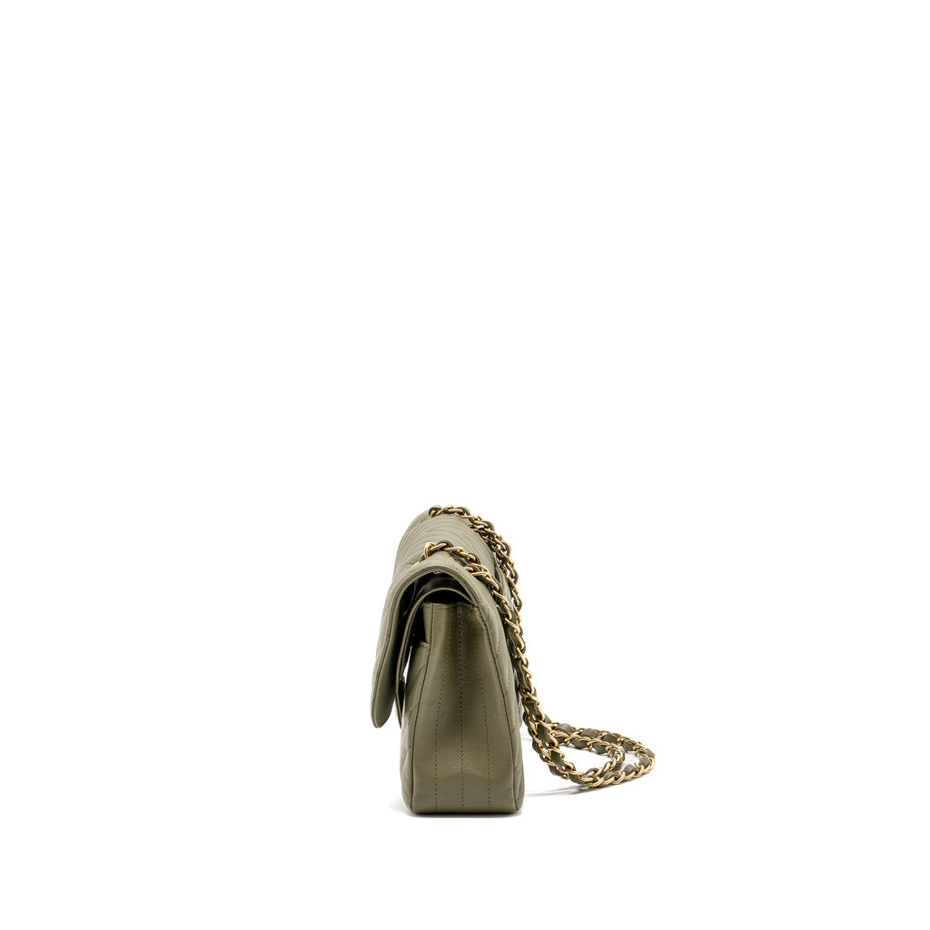 CHANEL MEDIUM CLASSIC DOUBLE FLAP BAG CHEVRON CALFSKIN GREEN GHW