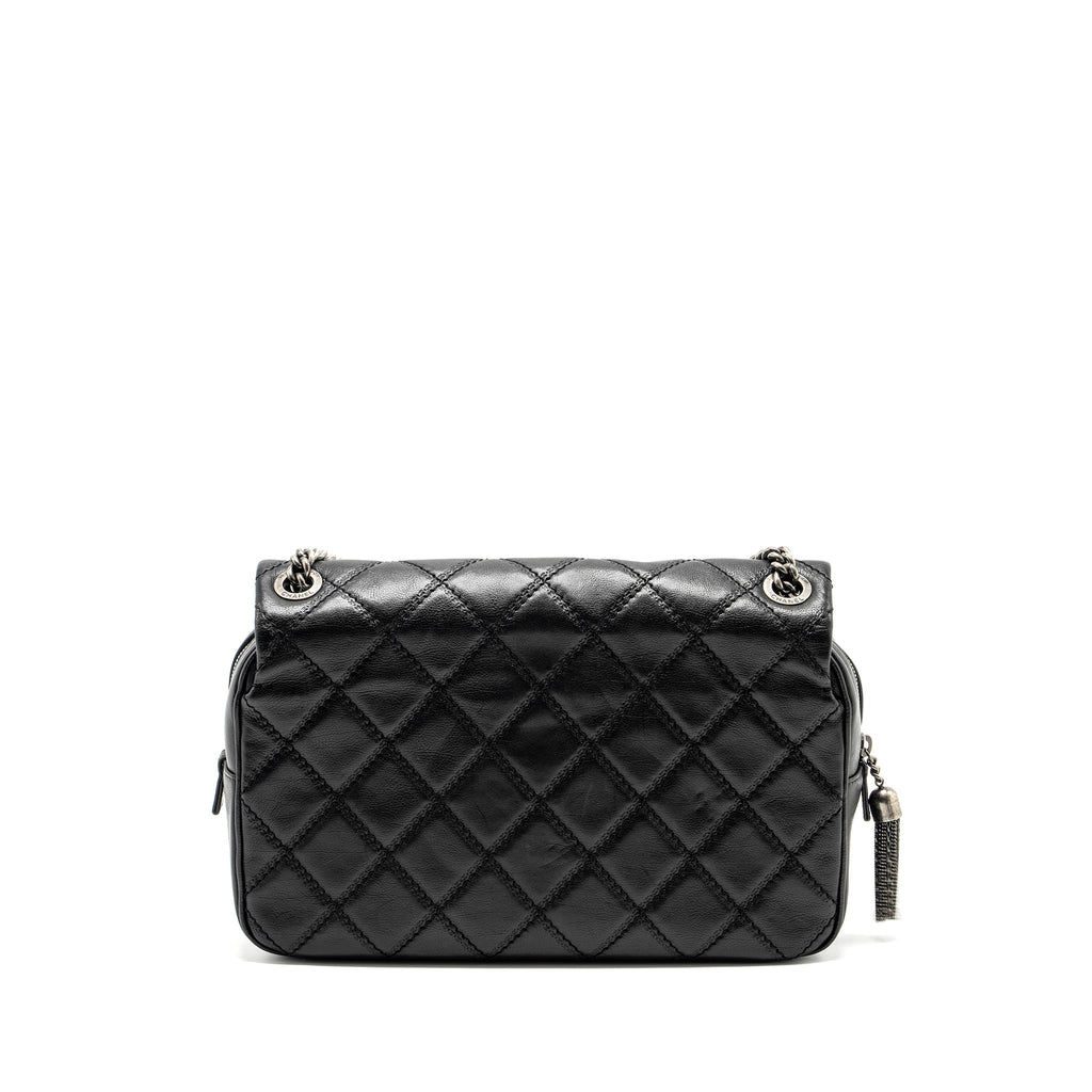 CHANEL PARIS-EDINBURGH COCO SPORRAN FLAP BAG CALFSKIN BLACK RUTHENIUM HARDWARE