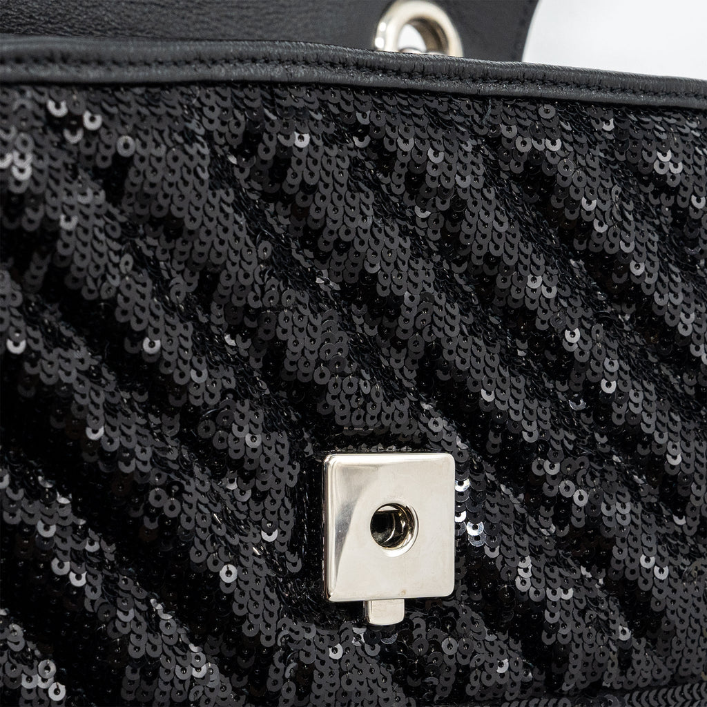 GUCCI MINI GG MARMONT MATELASSE BAG SEQUIN BLACK SHW