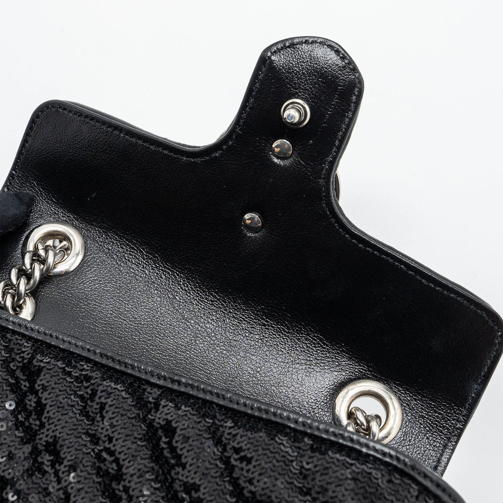 GUCCI MINI GG MARMONT MATELASSE BAG SEQUIN BLACK SHW