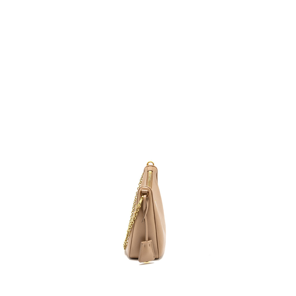 PRADA RE-EDITION 2005 SAFFIANO LEATHER CAMMEO GHW