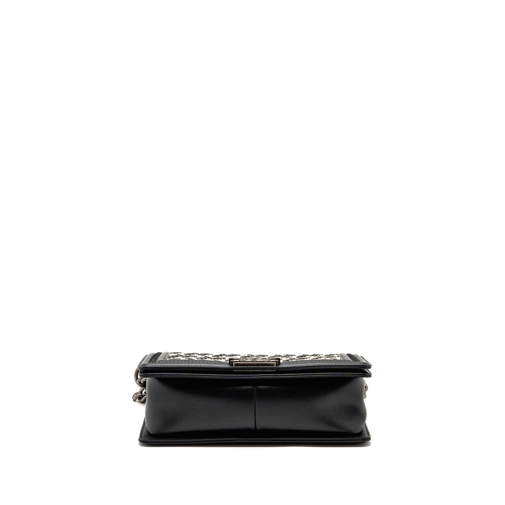 CHANEL MEDIUM BOY BAG WOVEN BLACK/WHITE RUTHENIUM HARDWARE