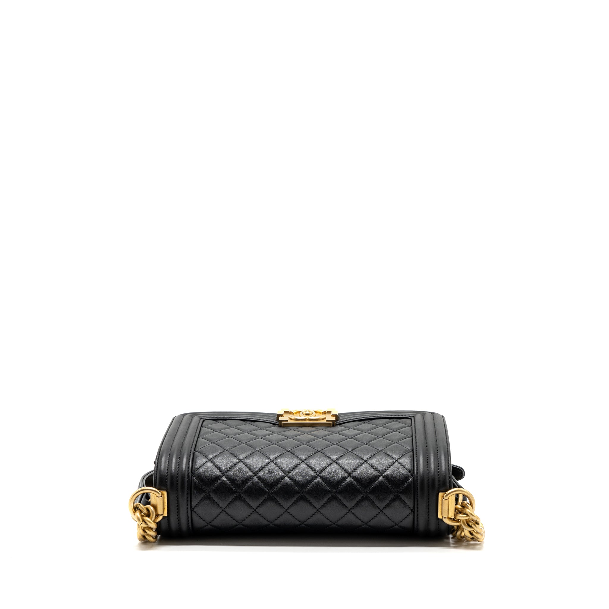 CHANEL MEDIUM BOY BAG CALFSKIN BLACK GHW