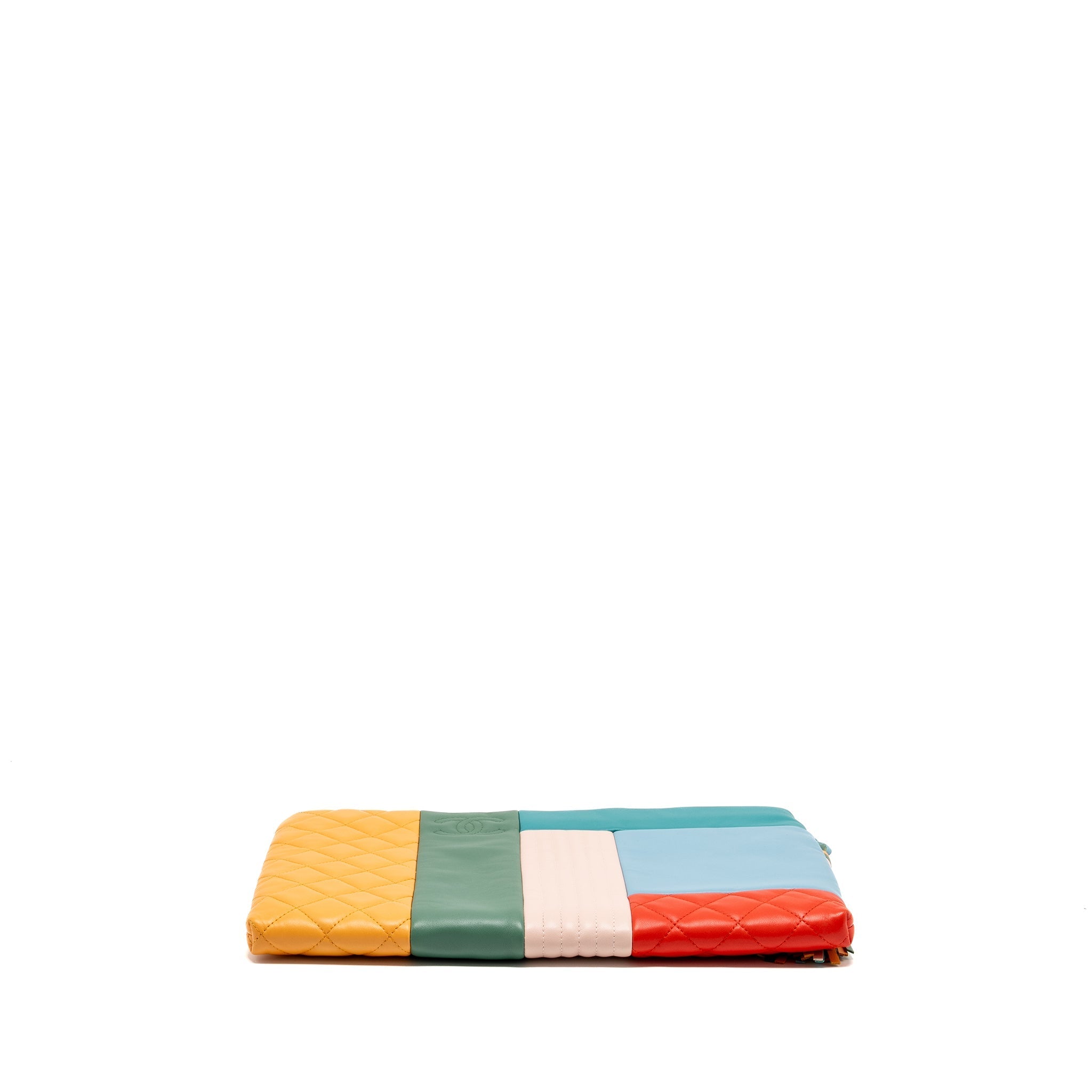 CHANEL 17C LARGE COLOURBLOCK O-CASE CLUTCH LAMBSKIN MULTICOLOUR GHW