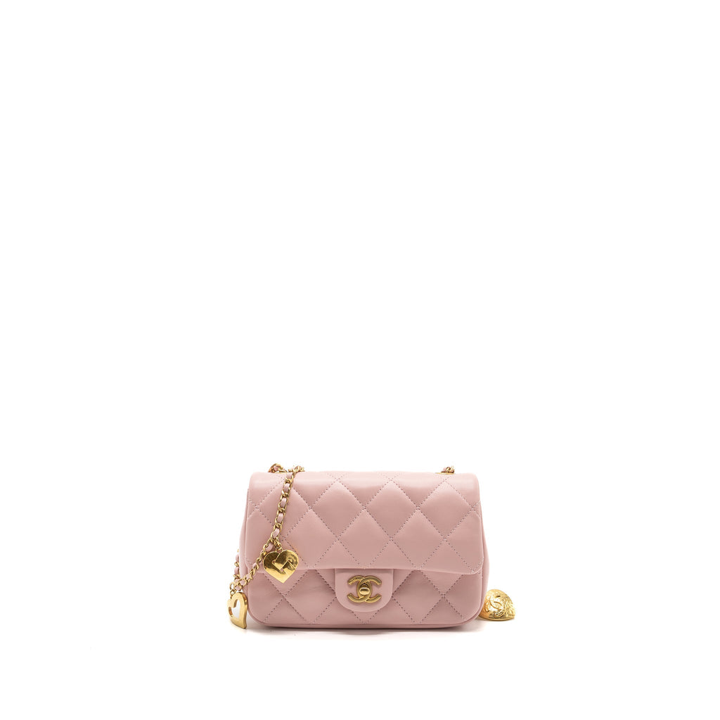 CHANEL QUILTED FLAP BAG WITH HEART CHARM ON CHAIN LAMBSKIN LIGHT PINK GHW (MICROCHIP)