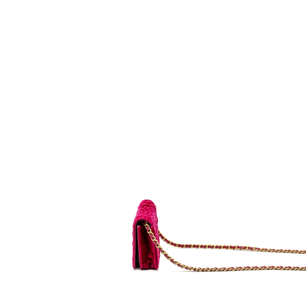 CHANEL 21A MINI CAMELIA FLAP BAG VELVET FUSHIA GHW