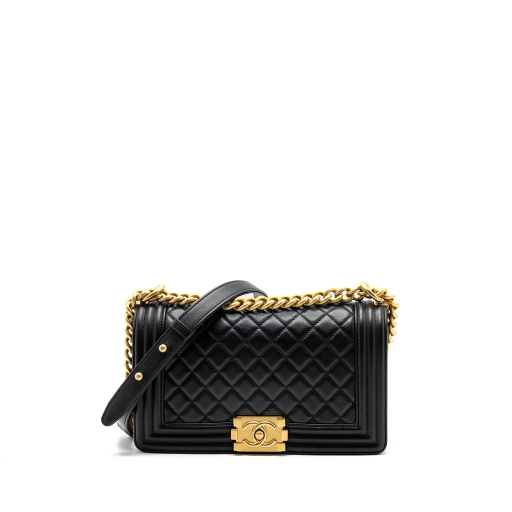 CHANEL MEDIUM BOY BAG CALFSKIN BLACK GHW