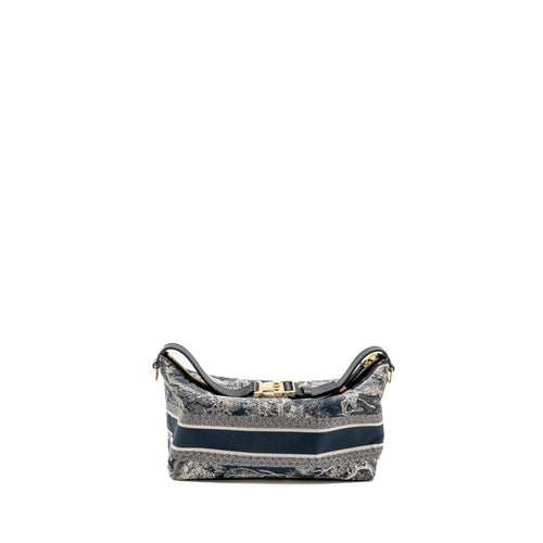 DIOR MEDIUM DIORTRAVEL NOMAD POUCH TOILE DE JOUY REVERSE TECHNICAL FABRIC BLUE LGHW
