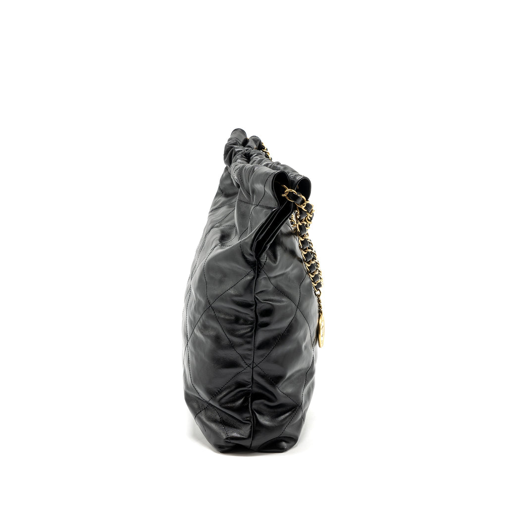 CHANEL MEDIUM 22 BAG GOLD LETTER SHINY CALFSKIN BLACK GHW (MICROCHIP)