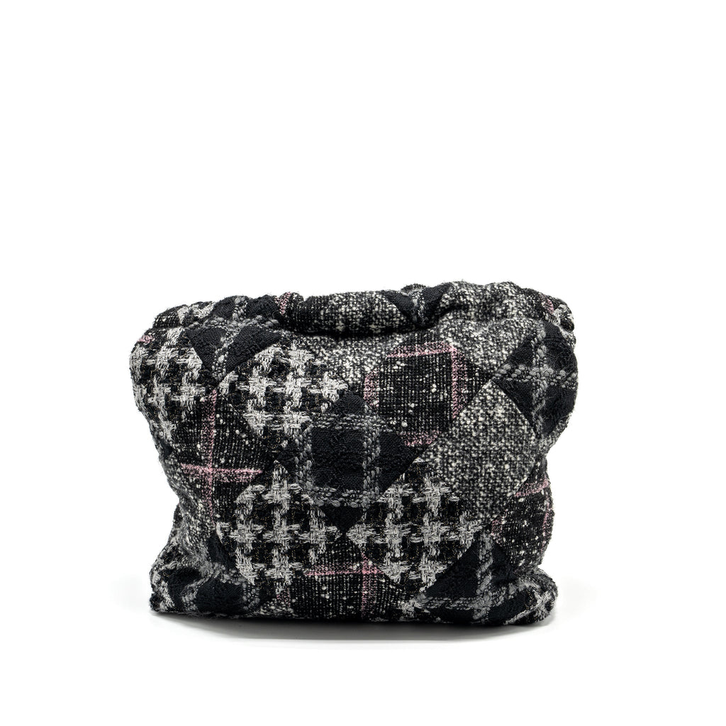 CHANEL MEDIUM 22 BAG FABRIC / TWEED MULTICOLOUR GHW (MICROCHIP)