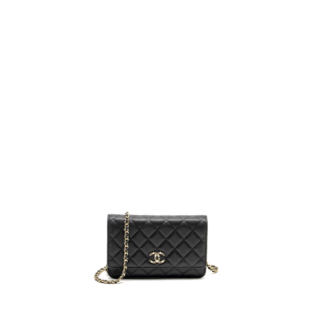 CHANEL DETAILED CC LOGO WALLET ON CHAIN CAVIAR BLACK LGHW (MICROCHIP)