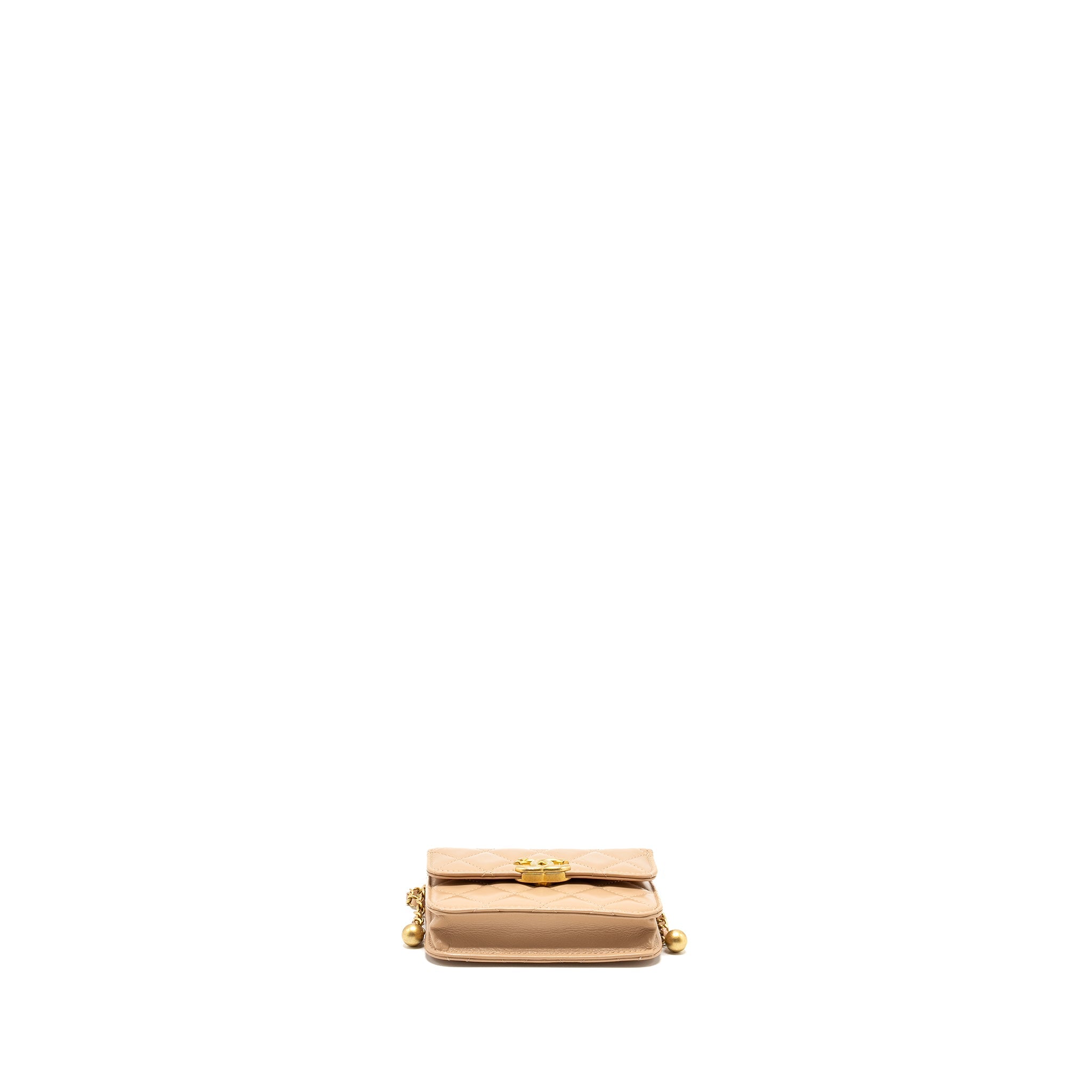 CHANEL 21A GOLD CRUSH MINI FLAP CLUTCH WITH ADJUSTABLE CHAIN CALFSKIN BEIGE GHW