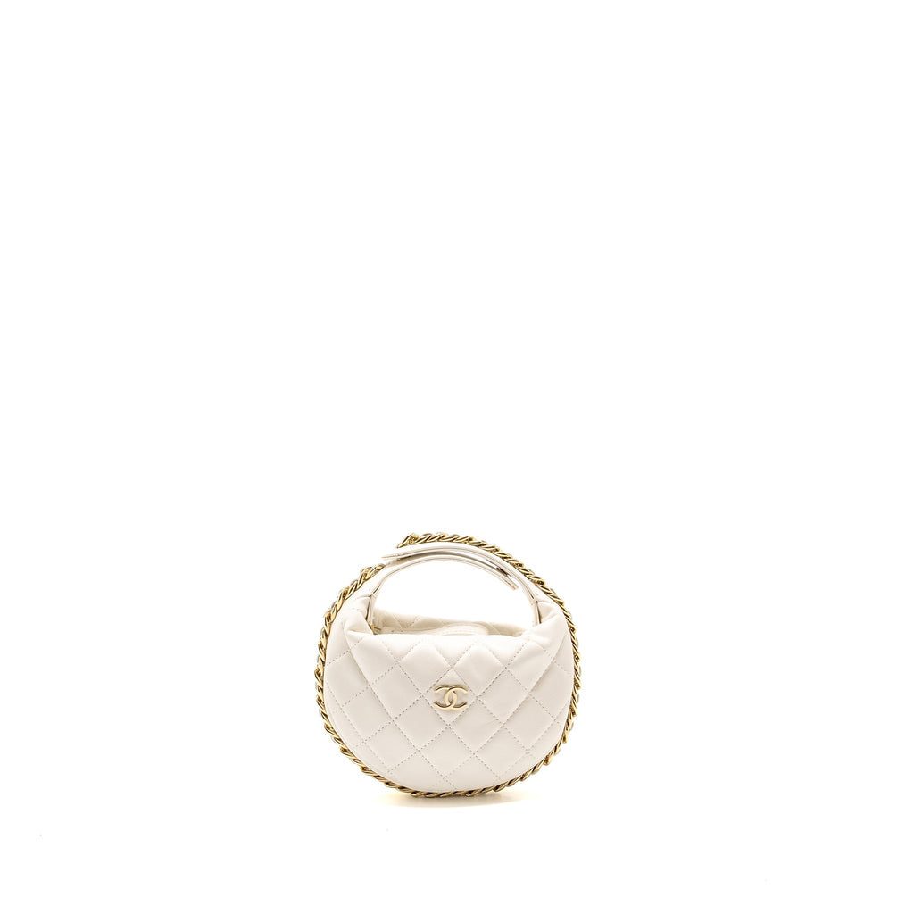 CHANEL 23C ROUND CLUTCH LAMBSKIN WHITE LGHW (MICROCHIP)