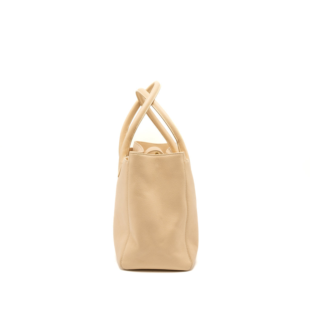 CHANEL CERF TOTE BAG GRAINED CALFSKIN BEIGE GHW