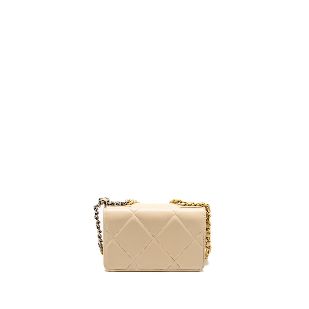 CHANEL 19 WALLET ON CHAIN LAMBSKIN LIGHT BEIGE MULTICOLOUR HARDWARE