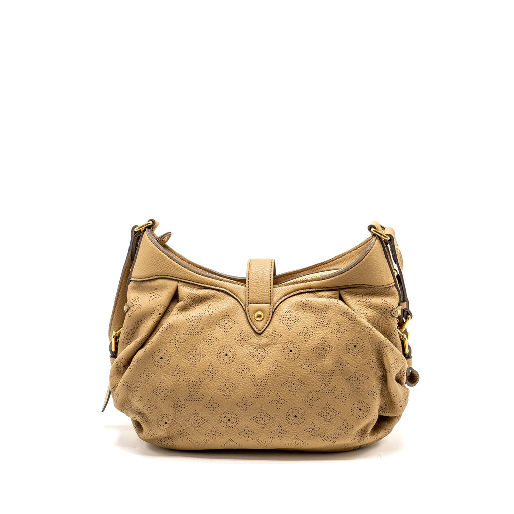 LOUIS VUITTON MAHINA HOBO BAG CALFSKIN BEIGE GHW