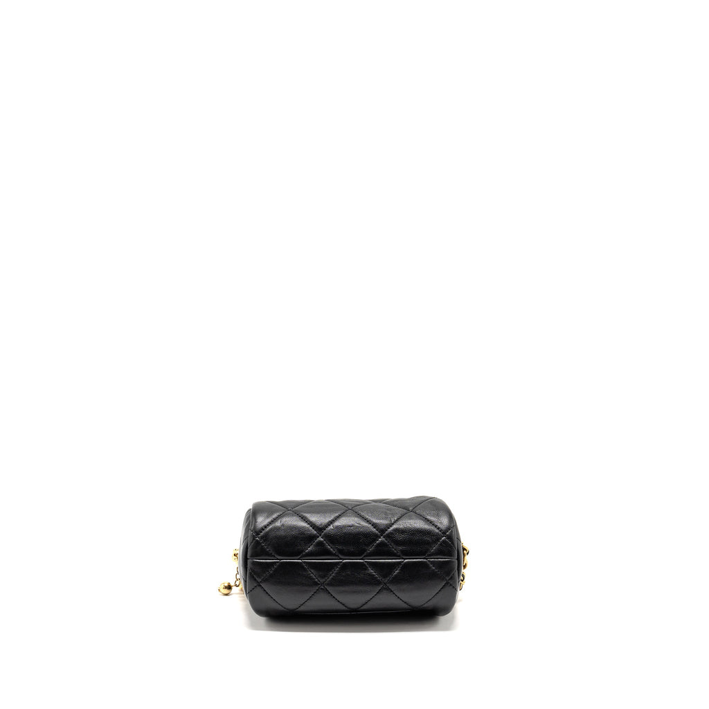 CHANEL 22A DETAIL CHAIN BOWLING BAG LAMBSKIN BLACK GHW (MICROCHIP)