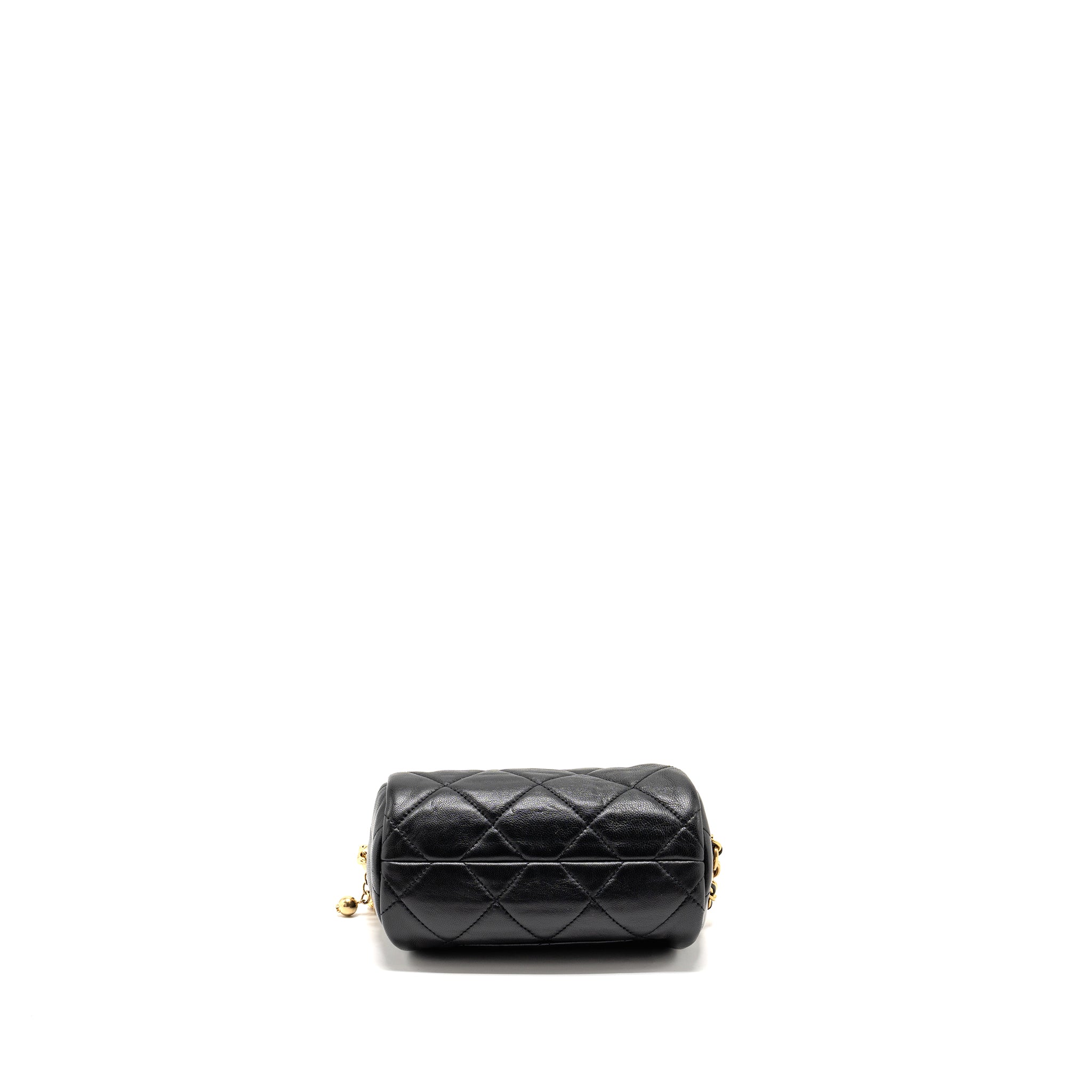 CHANEL 22A DETAIL CHAIN BOWLING BAG LAMBSKIN BLACK GHW (MICROCHIP)