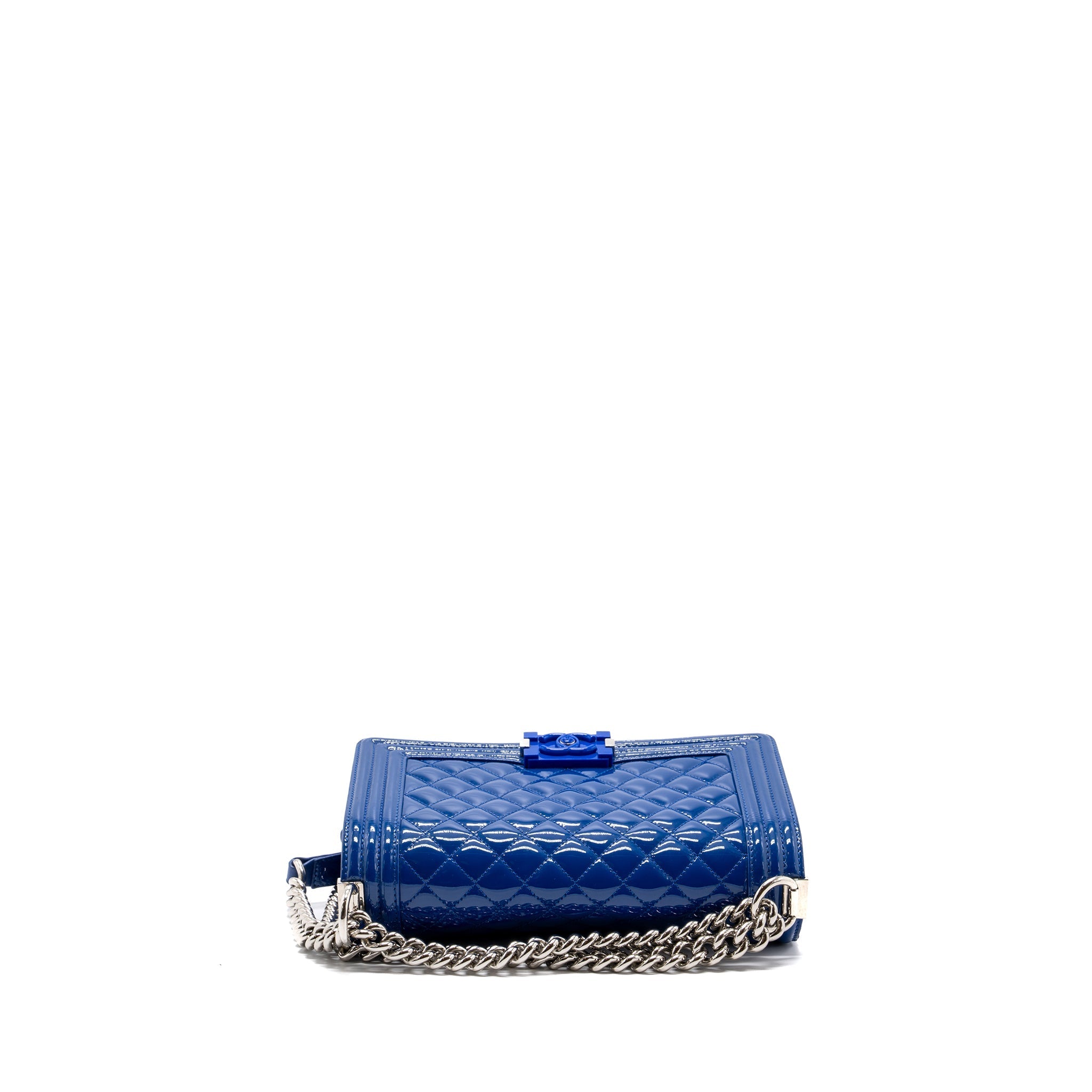 CHANEL MEDIUM BOY BAG PATENT DARK BLUE SHW