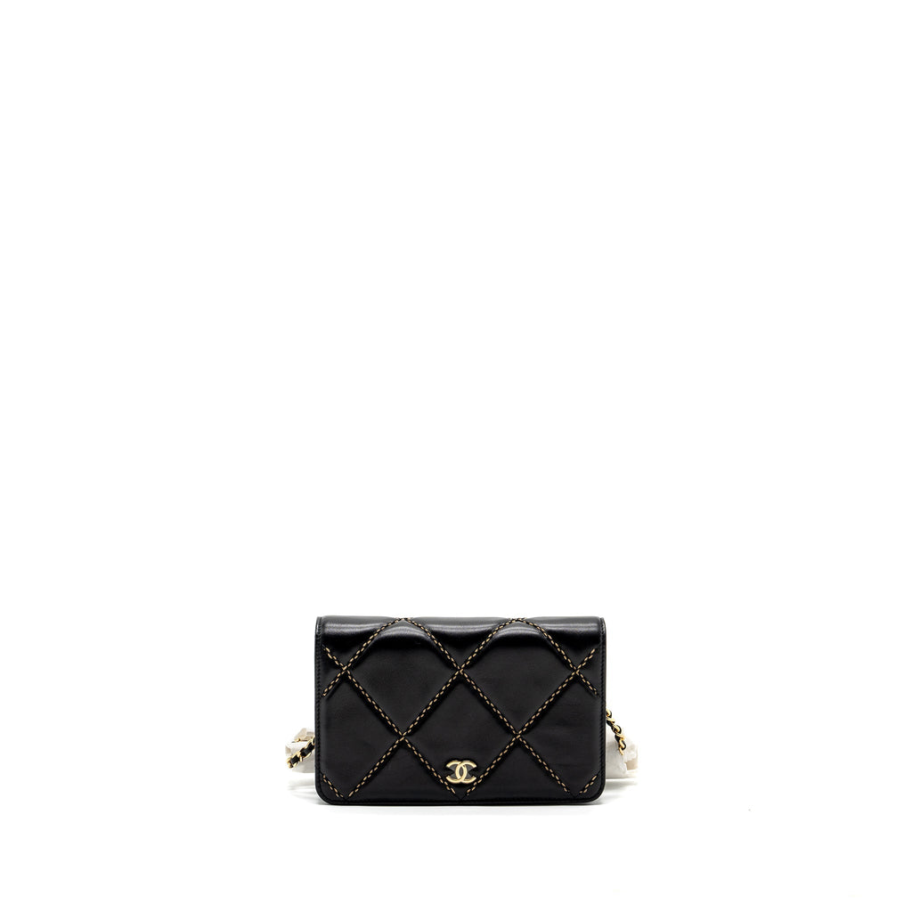 CHANEL QUILTED WALLET ON CHAIN SHINY CALFSKIN BLACK GHW (MICROCHIP)