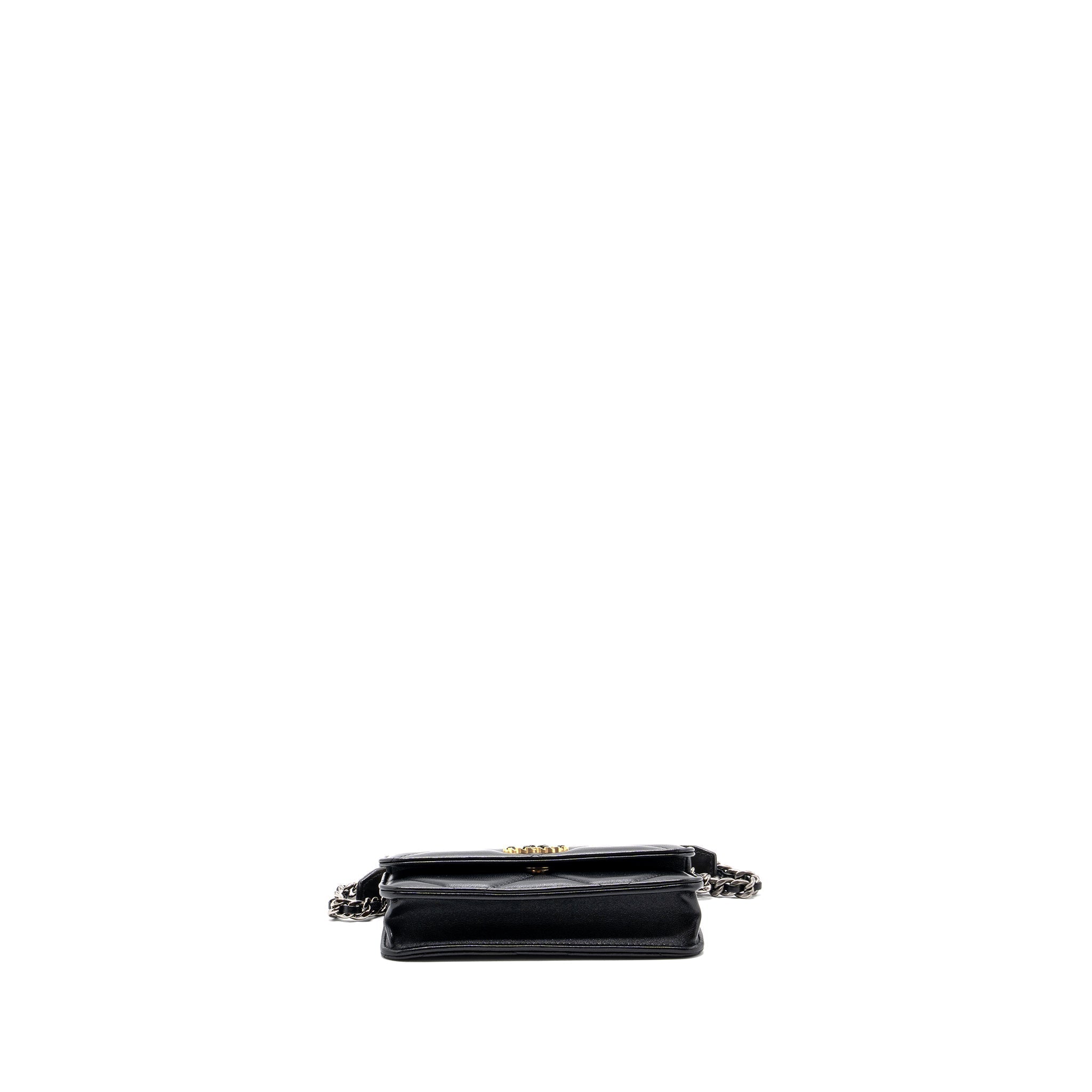 CHANEL MINI 19 WALLET ON CHAIN LAMBSKIN BLACK MULTICOLOUR HARDWARE (MICROCHIP)