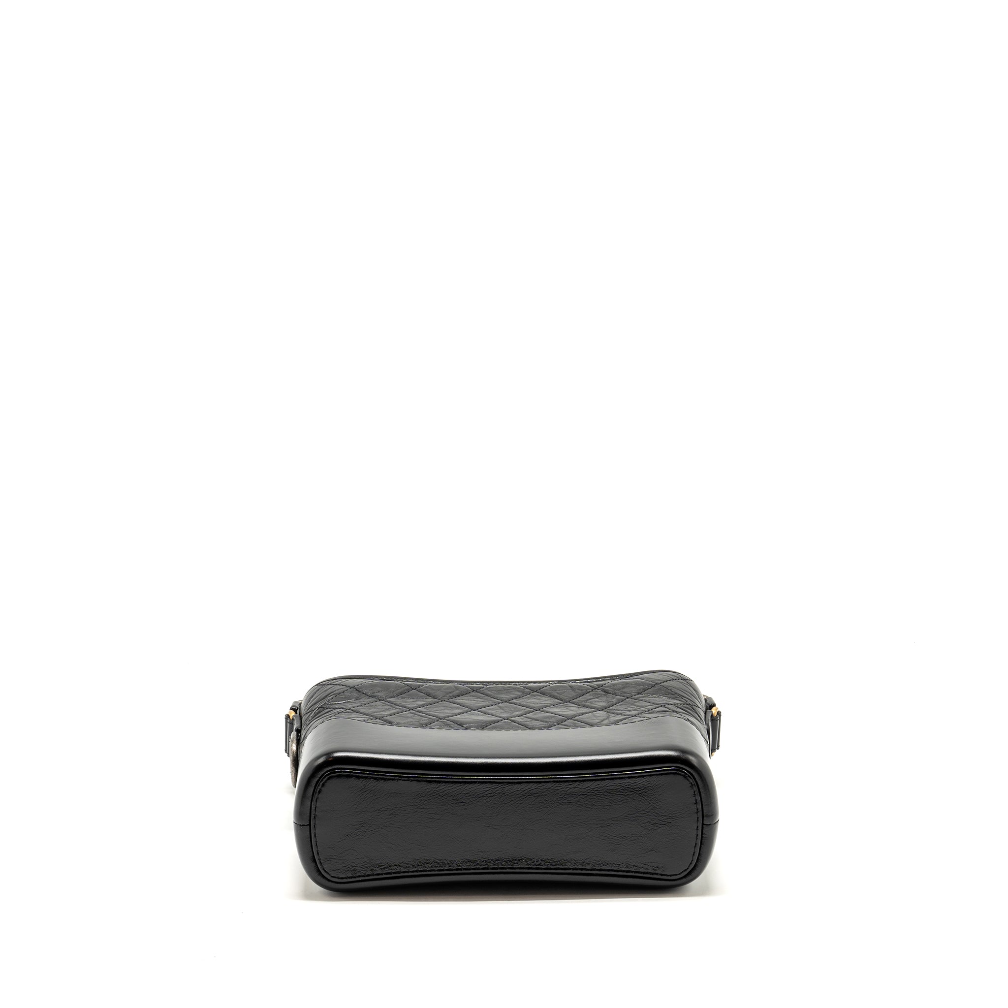 CHANEL NEW MEDIUM GABRIELLE HOBO BAG CALFSKIN BLACK MULTICOLOUR HARDWARE (MICROCHIP)