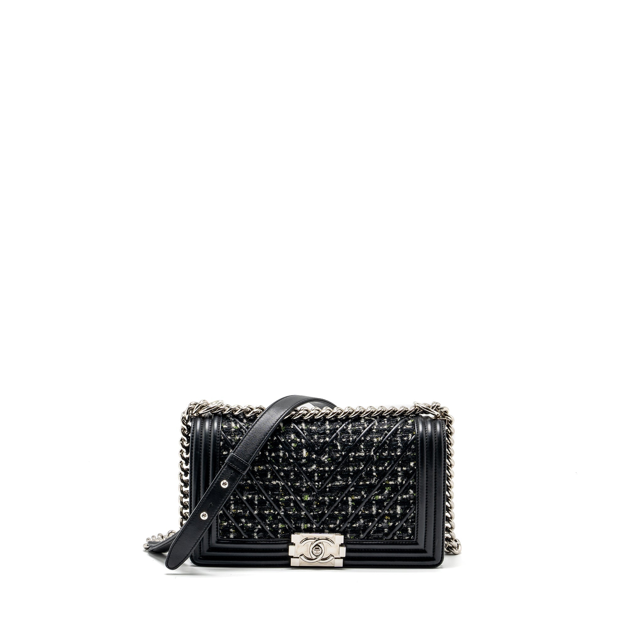 CHANEL MEDIUM BOY BAG TWEED/CALFSKIN BLACK/MULTICOLOUR SHW