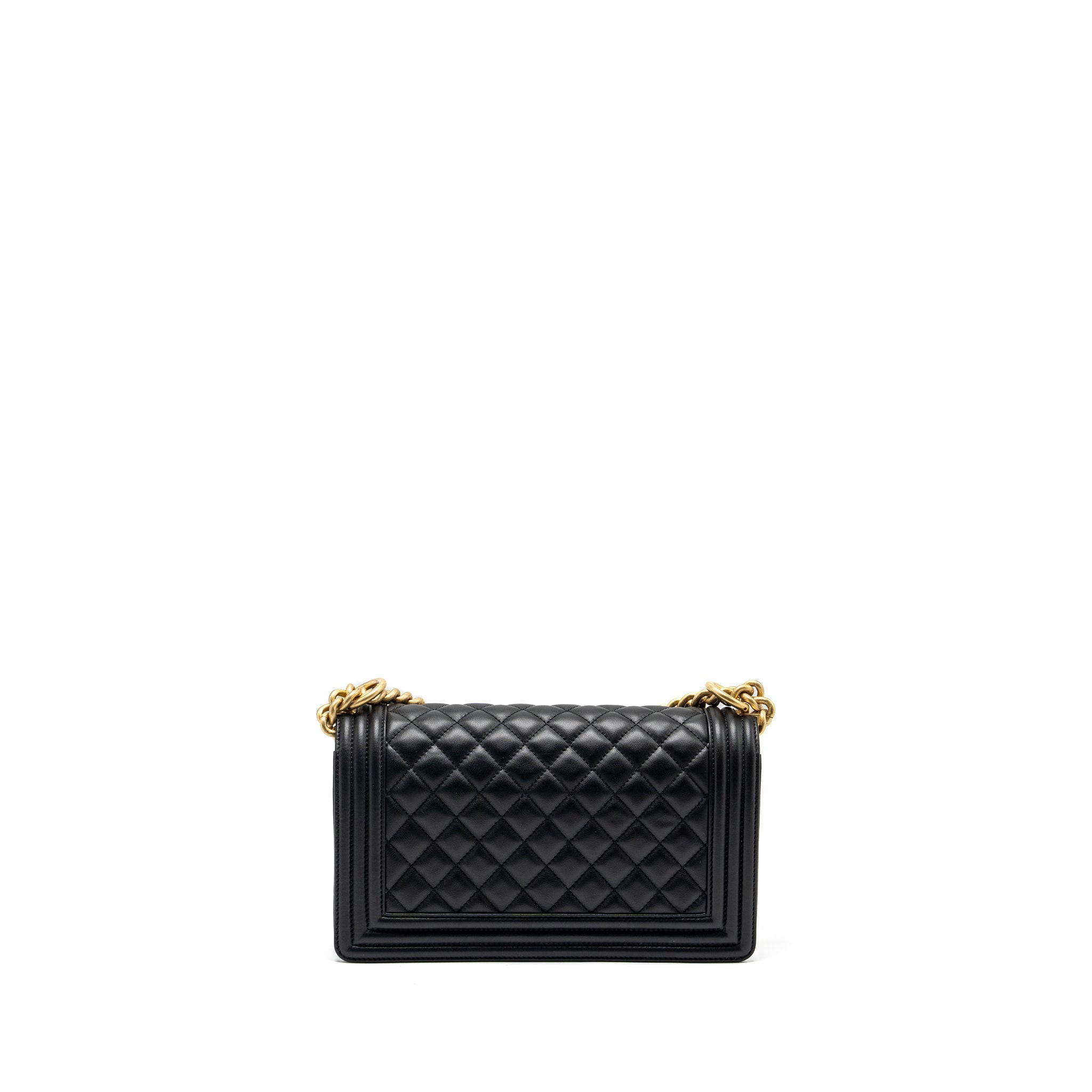 CHANEL MEDIUM BOY BAG SMOOTH CALFSKIN BLACK GHW (MICROCHIP)