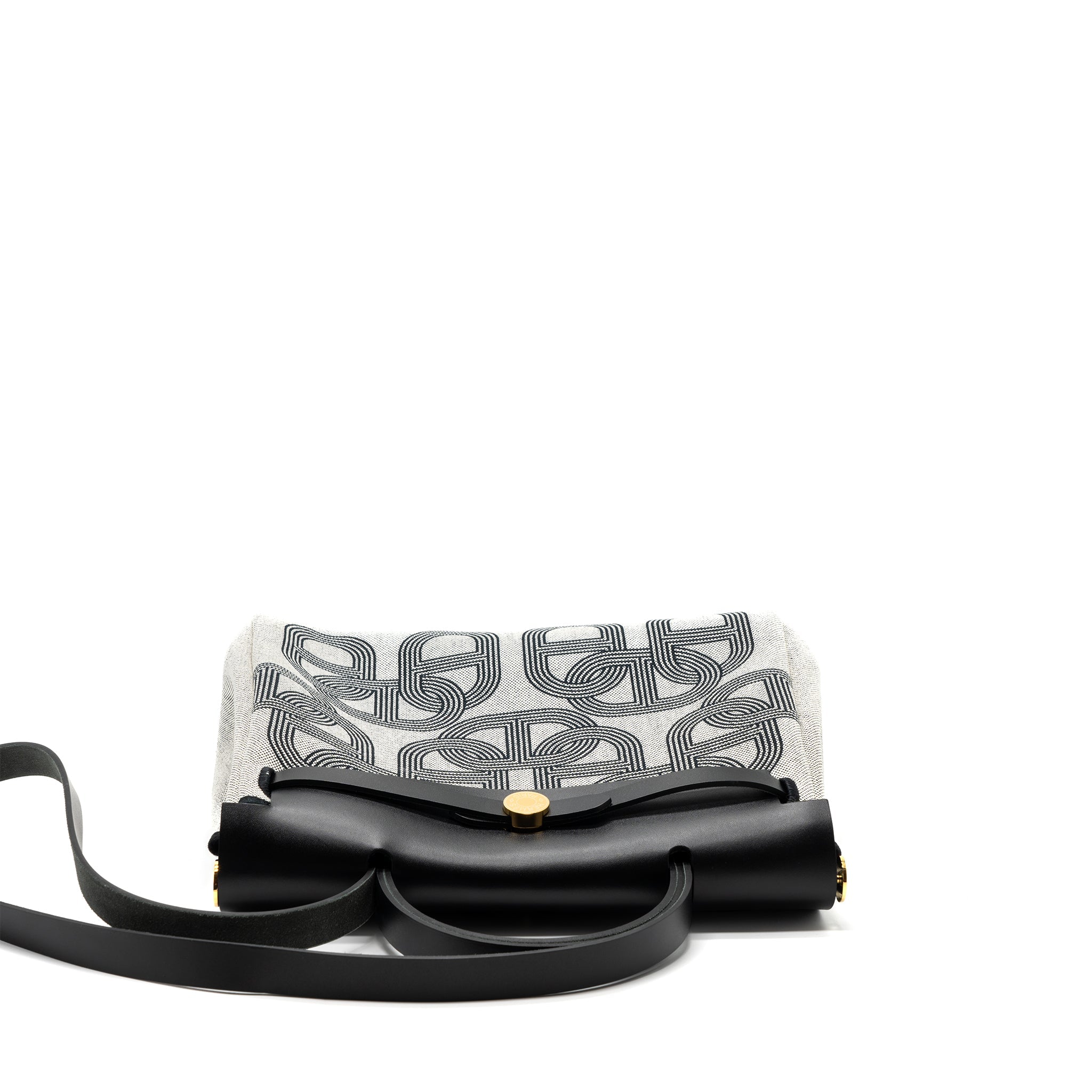 HERMES HERBAG 31 ZIP BAG TOILE H PLUME CANVAS / HUNTER LEATHER BLACK / ECRU GHW