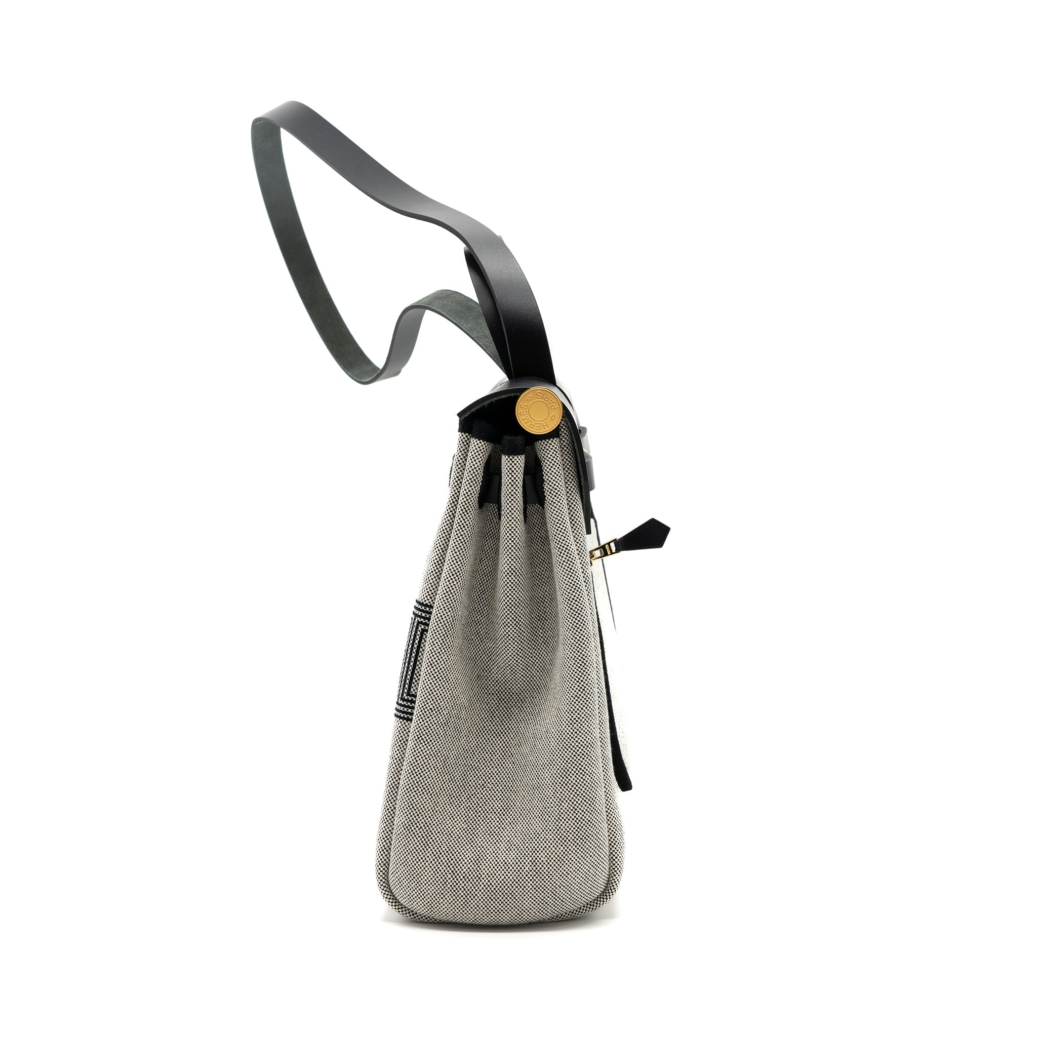 HERMES HERBAG 31 ZIP BAG TOILE H PLUME CANVAS / HUNTER LEATHER BLACK / ECRU GHW