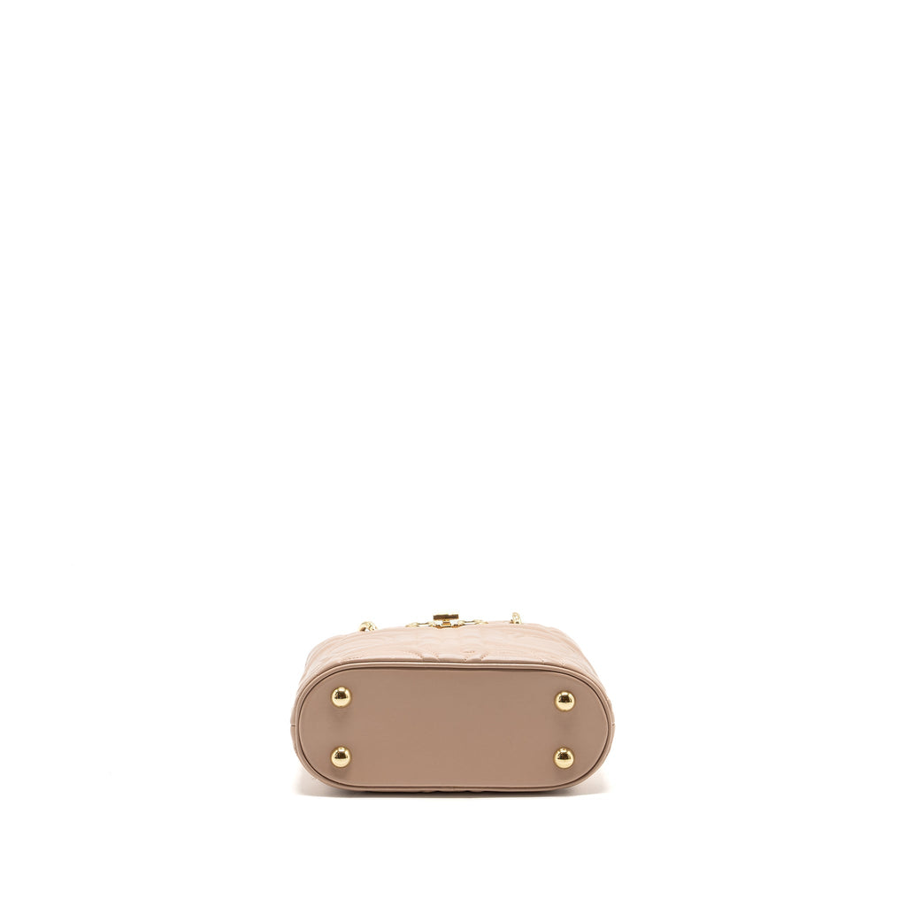 FERRAGAMO GANCINI QUILTED TOTE BAG CALFSKIN BEIGE LGHW