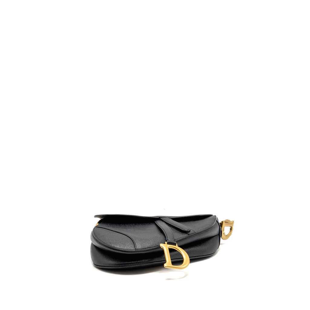 DIOR SADDLE BAG WITH STRAP GRAINED CALFSKIN BLACK GHW