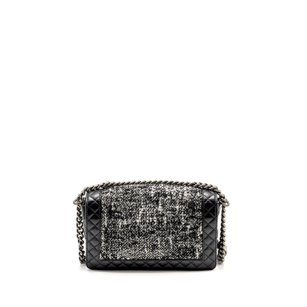 CHANEL MULTI CHAIN BOY BAG CALFSKIN/TWEED BLACK SHW