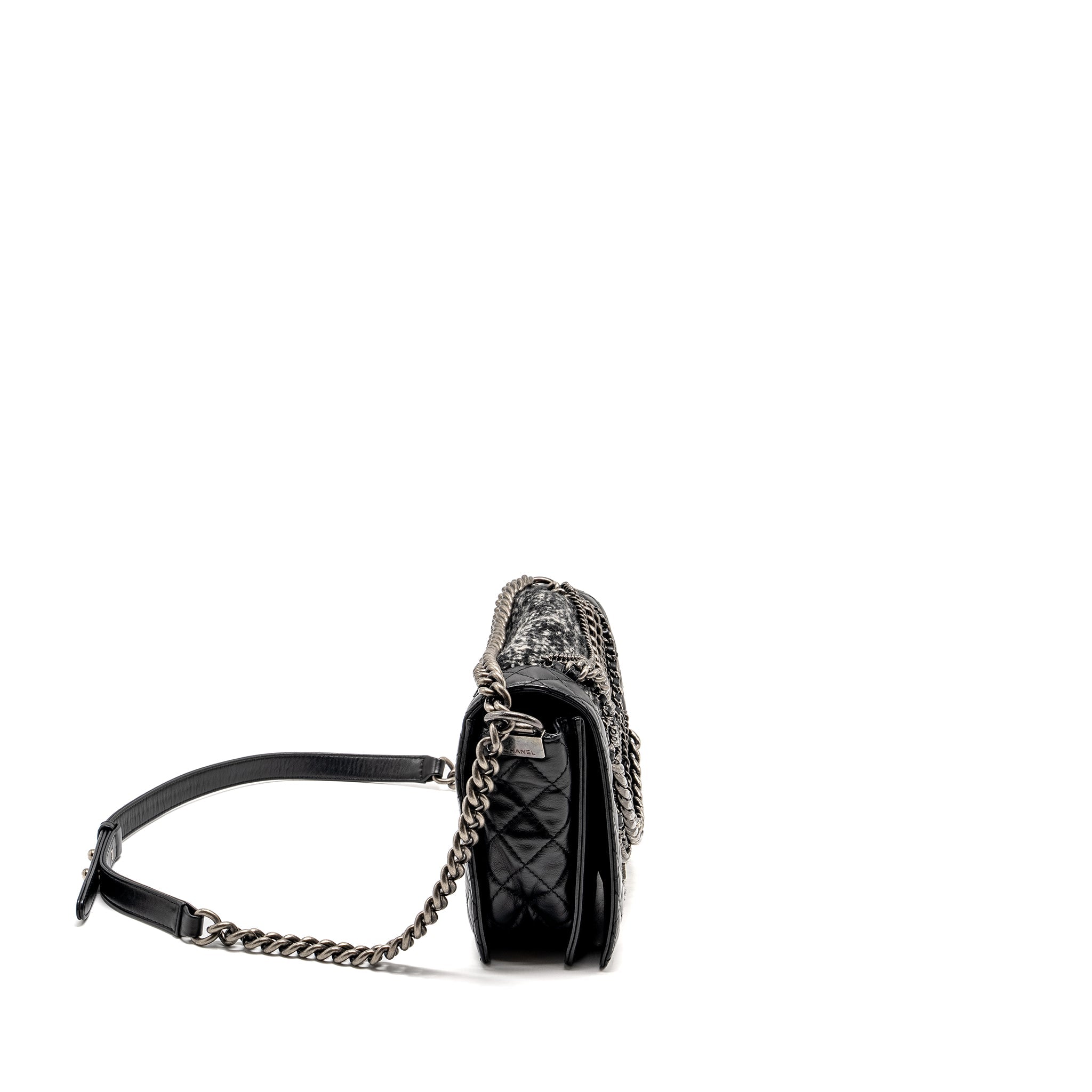 CHANEL MULTI CHAIN BOY BAG CALFSKIN/TWEED BLACK SHW