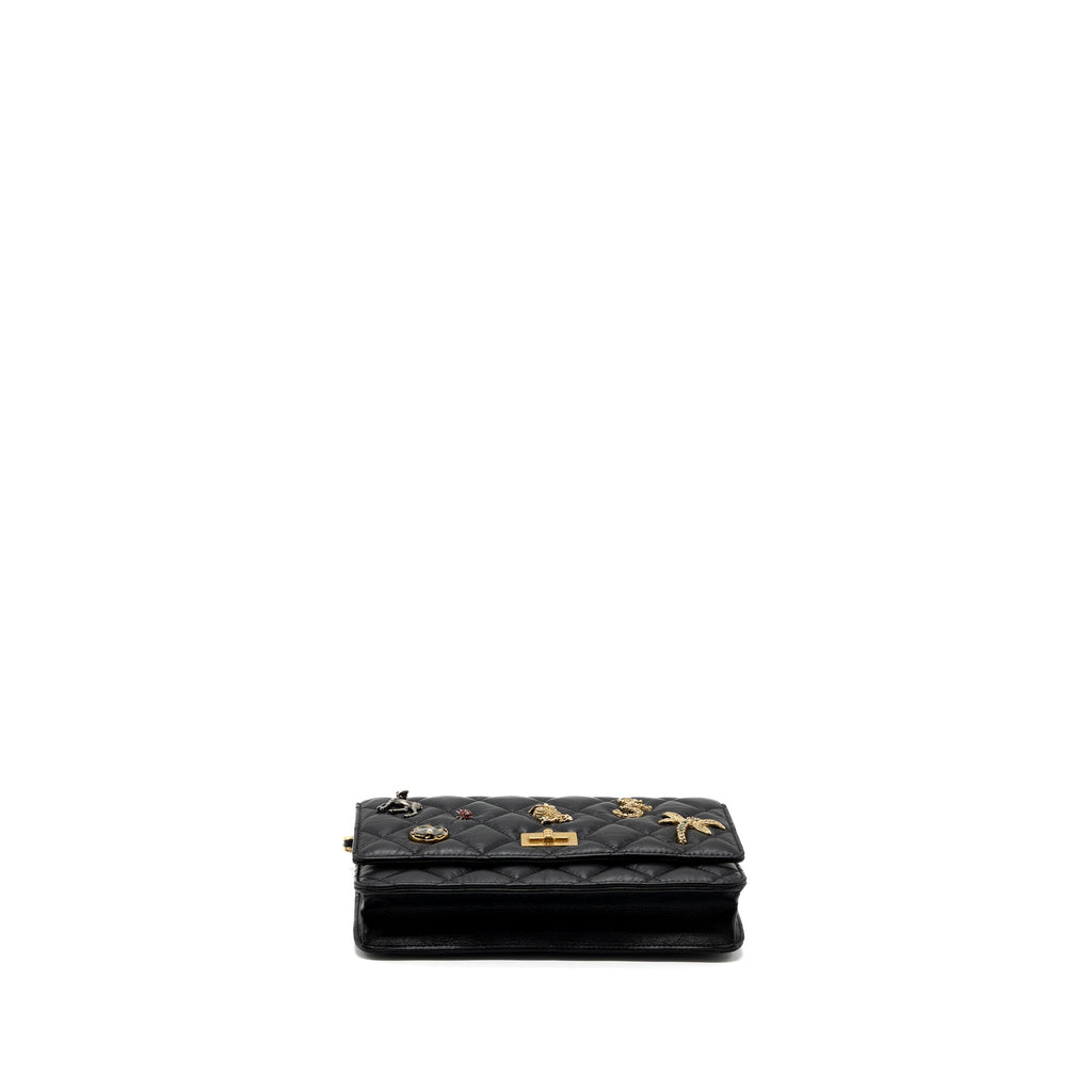 CHANEL 2.55 REISSUE LUCKY CHARMS WALLET ON CHAIN AGED CALFSKIN BLACK GHW
