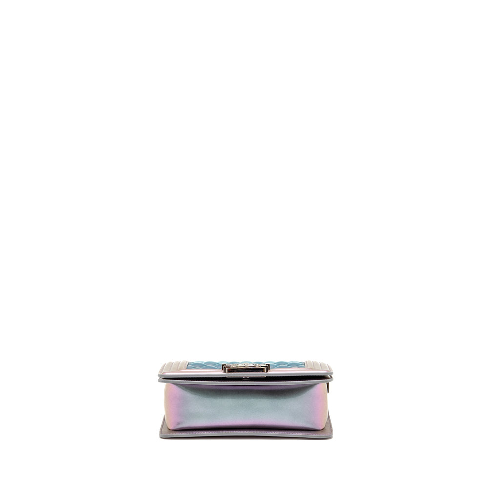 CHANEL SMALL BOY BAG LIMITED EDITION PATENT LEATHER IRIDESCENT LIGHT PURPLE SHW