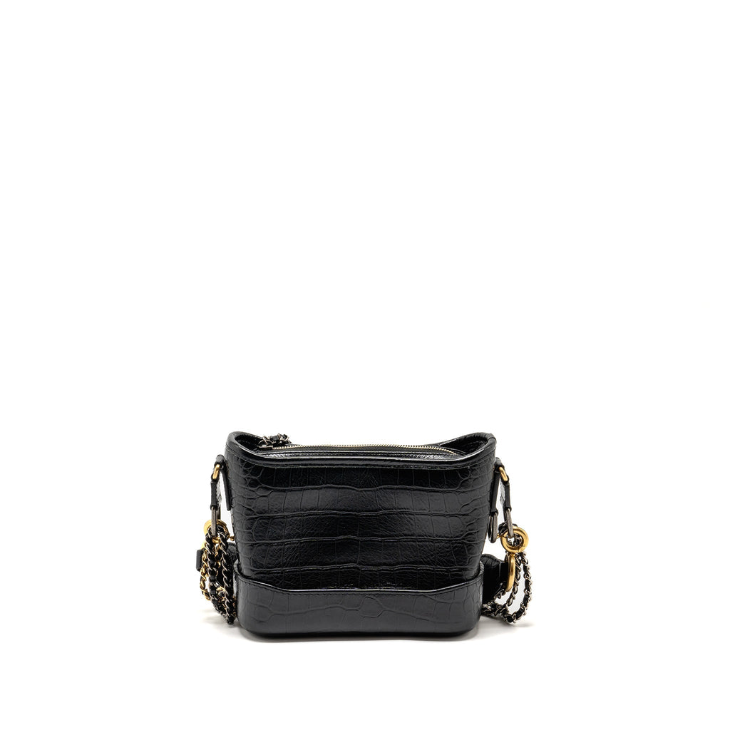 CHANEL SMALL GABRIELLE HOBO BAG WITH TOP HANDLE CROC-EMBOSSED CALFSKIN BLACK MULTICOLOUR HARDWARE