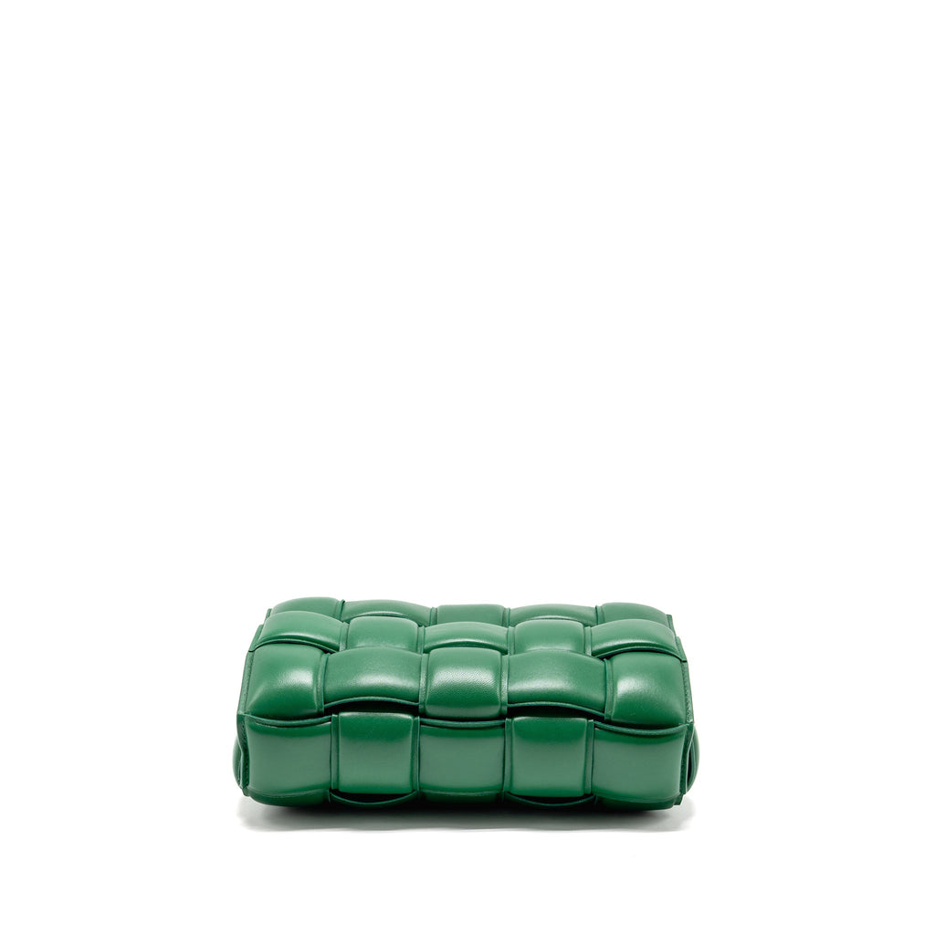 BOTTEGA VENETA PADDED CASSETTE INTRECCIO NAPPA LAMBSKIN GREEN GHW