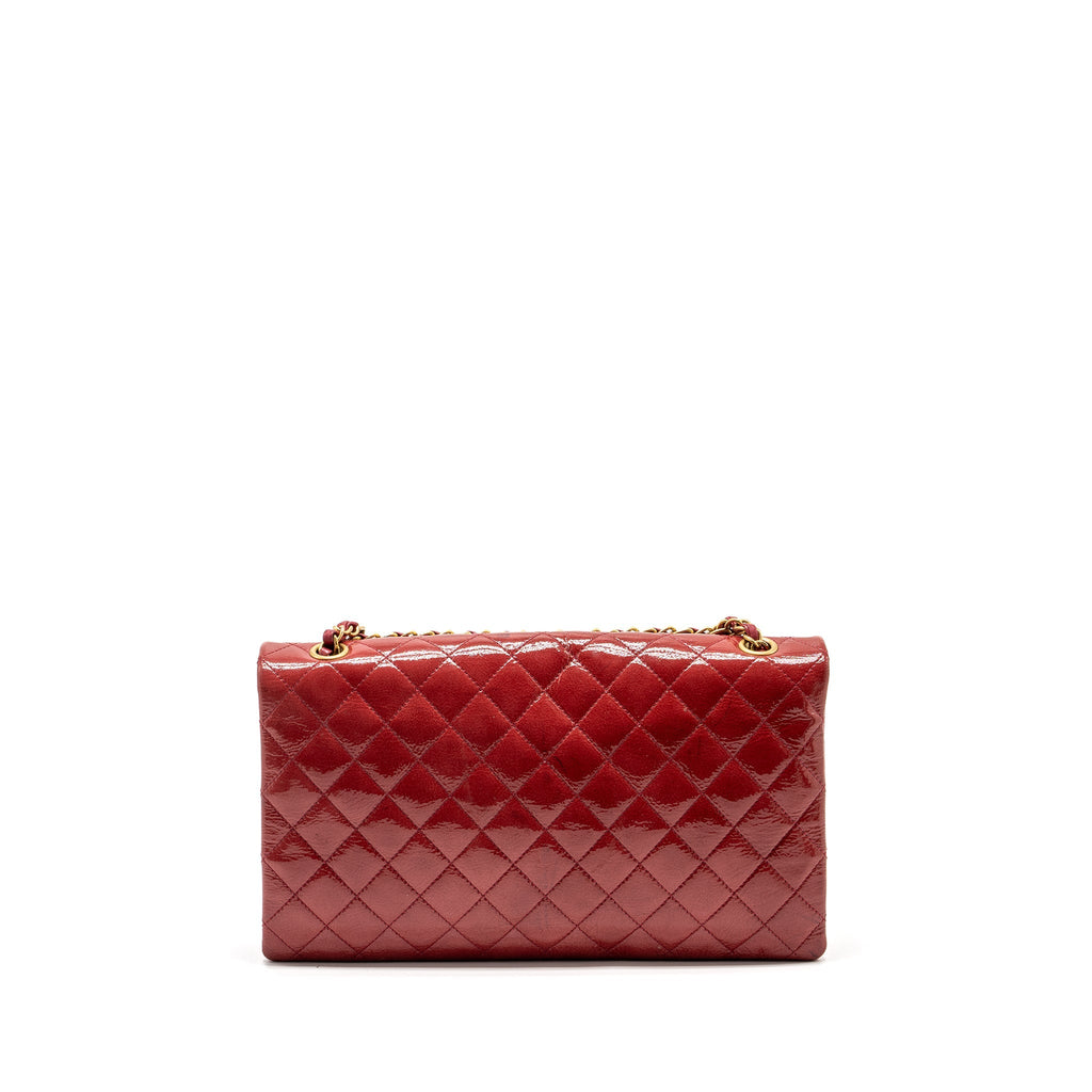 CHANEL SEASONAL FLAP BAG PATENT GOATSKIN/LAMBSKIN RED GHW