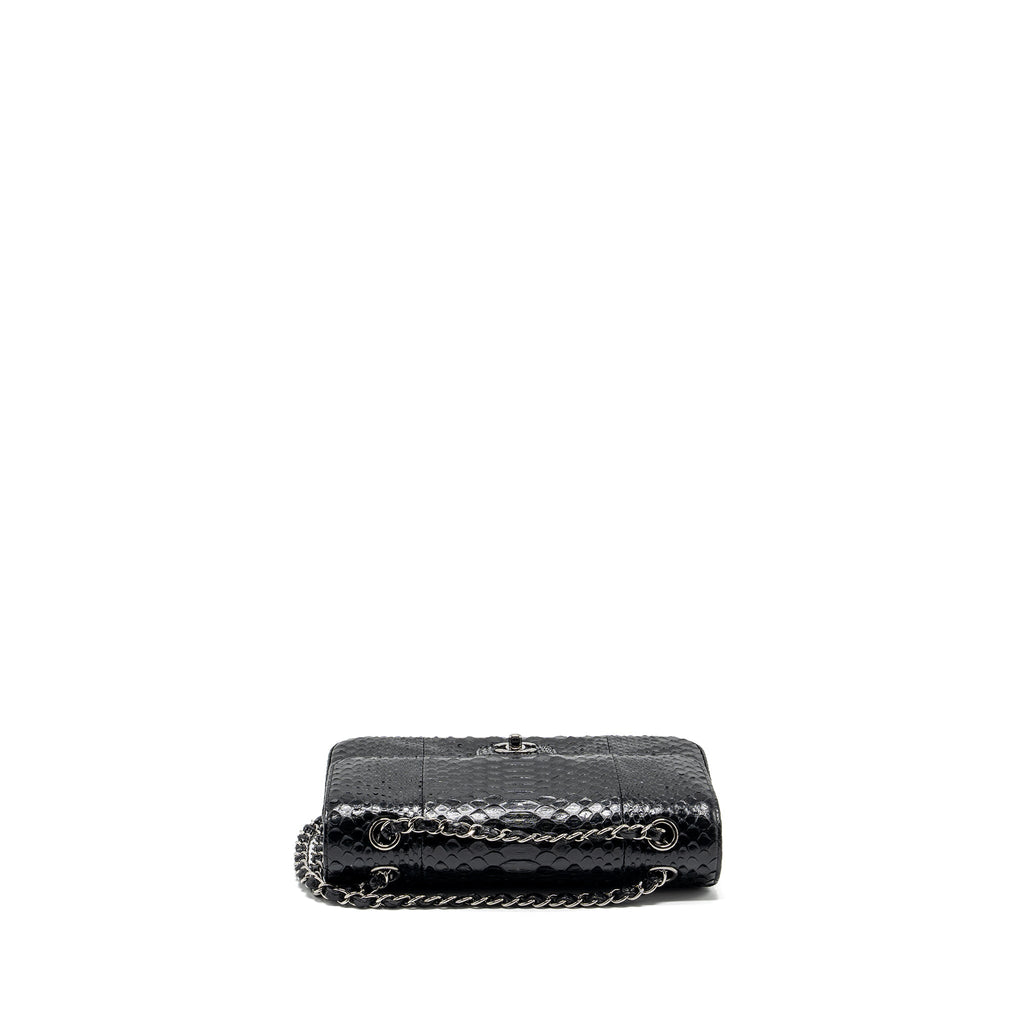 CHANEL MEDIUM CLASSIC DOUBLE FLAP BAG PYTHON BLACK SHW