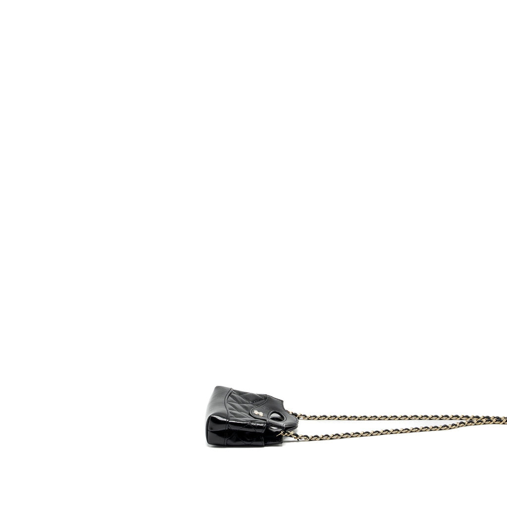 CHANEL 24S 31 NANO CLUTCH WITH CHAIN SHINY LAMBSKIN BLACK LGHW (MICROCHIP)