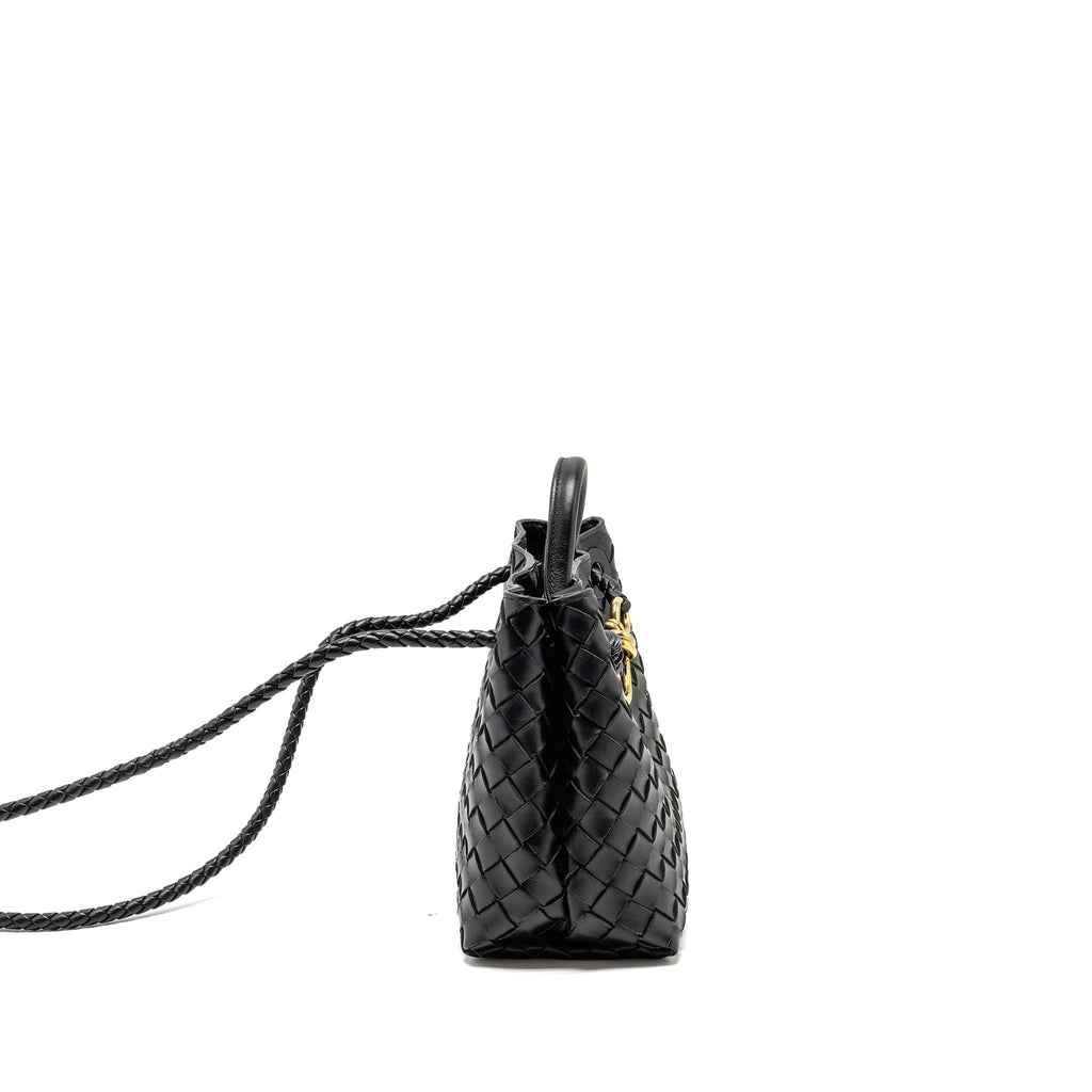 BOTTEGA VENETA SMALL ANDIAMO BAG LAMBSKIN BLACK GHW