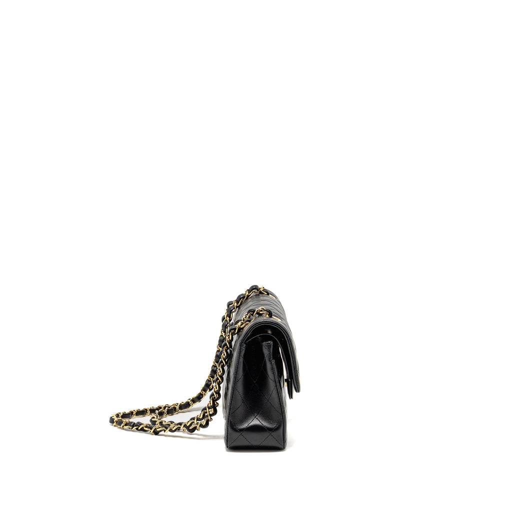 CHANEL SMALL CLASSIC DOUBLE FLAP BAG LAMBSKIN BLACK LGHW (MICROCHIP)