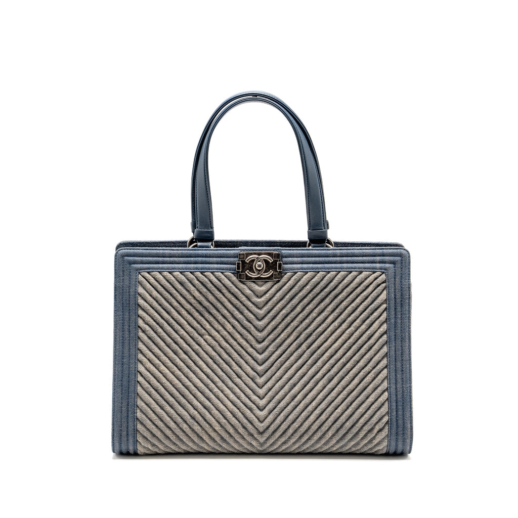 CHANEL 15P BOY CHEVRON SHOPPING TOTE BAG DENIM/ LAMBSKIN BLUE RUTHENIUM HARDWARE