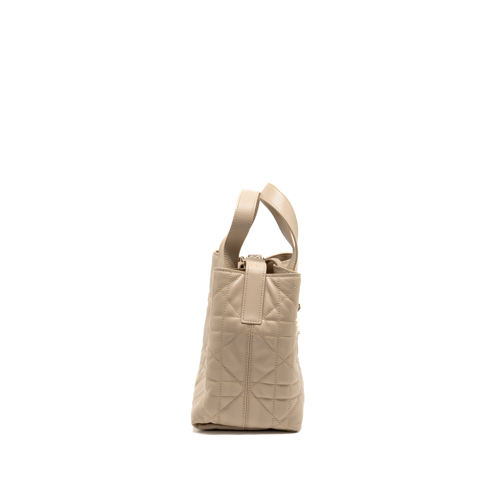 DIOR SMALL DIOR TOUJOURS VERTICAL TOTE BAG MACROCANNAGE CALFSKIN POWDER BEIGE LGHW